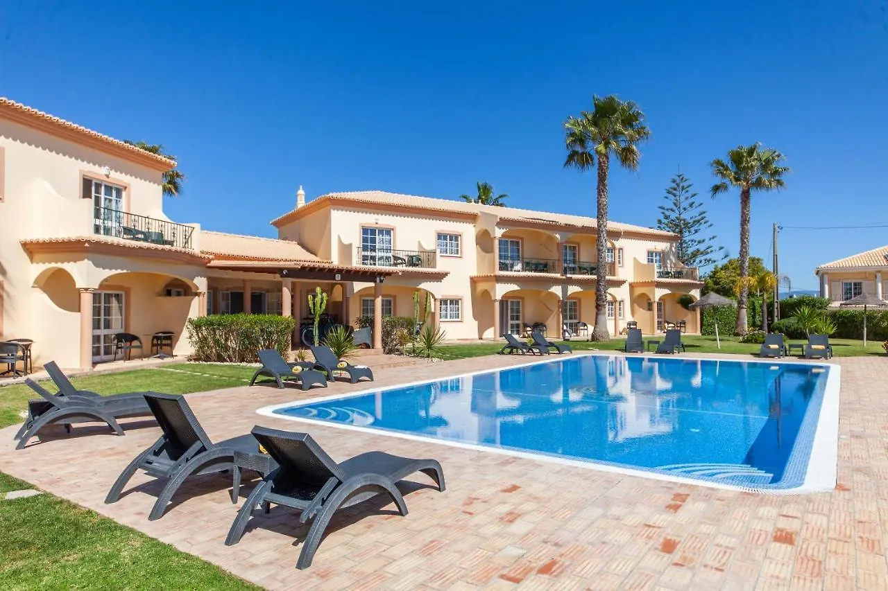 **** Parque de vacaciones Atalaia Sol Aparthotel - Tennis & Heated Pool In Winter Lagos Portugal