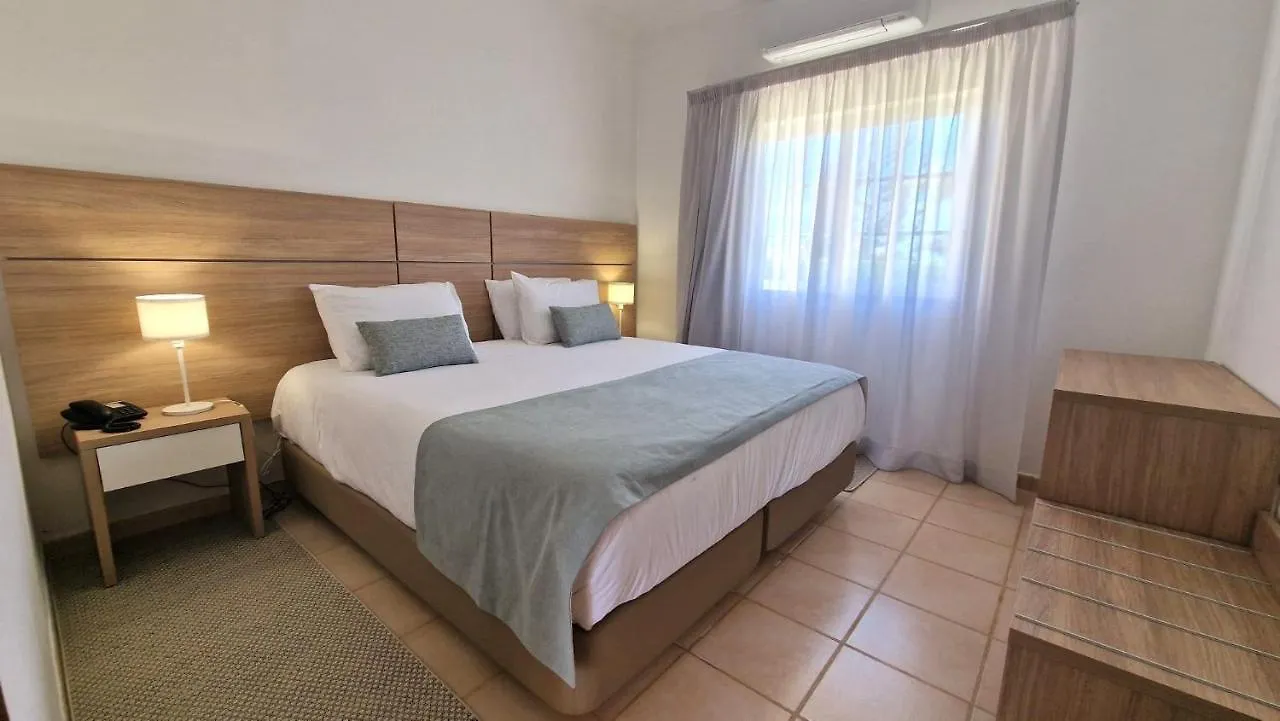 Atalaia Sol Aparthotel - Tennis & Heated Pool In Winter Lagos