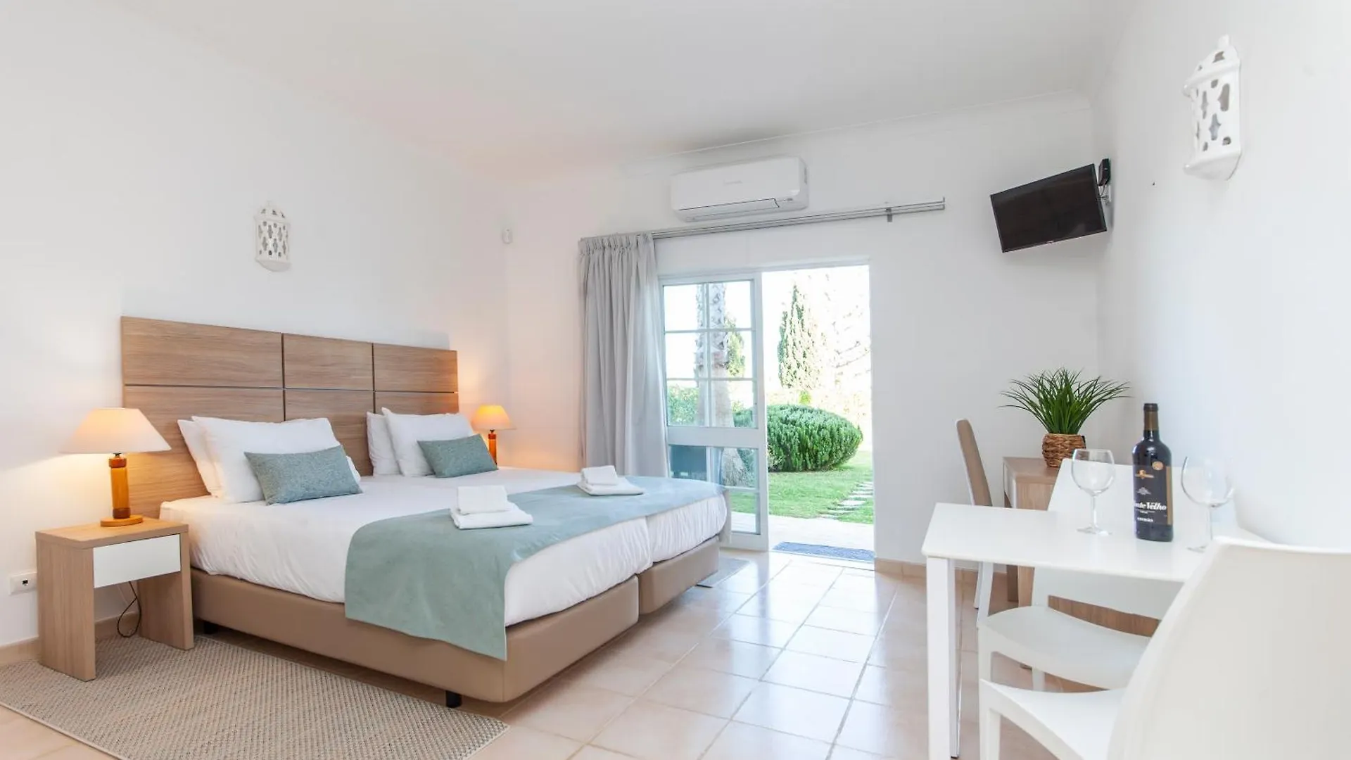 Atalaia Sol Aparthotel - Tennis & Heated Pool In Winter Lagos 4*,  Portugal