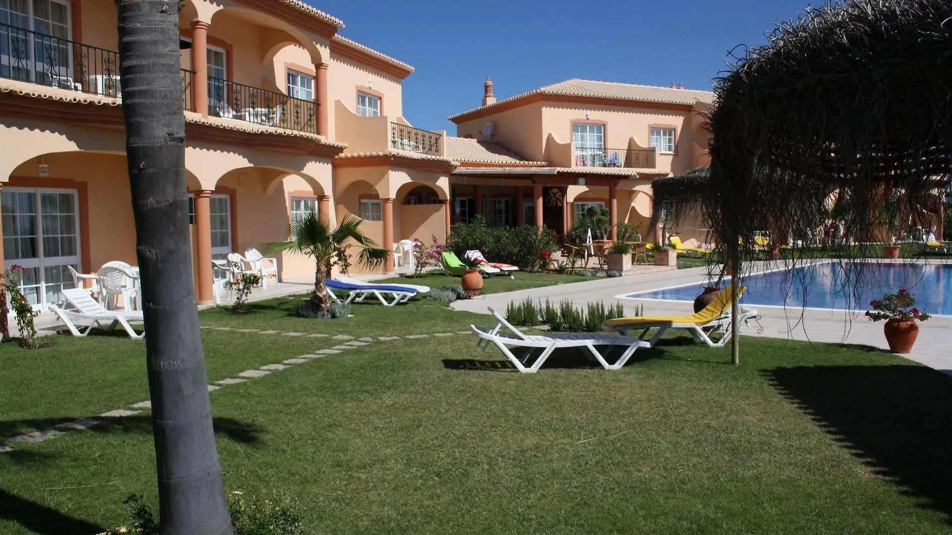 Atalaia Sol Aparthotel - Tennis & Heated Pool In Winter Lagos