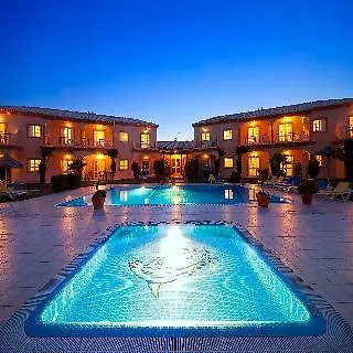 Atalaia Sol Aparthotel - Tennis & Heated Pool In Winter Lagos